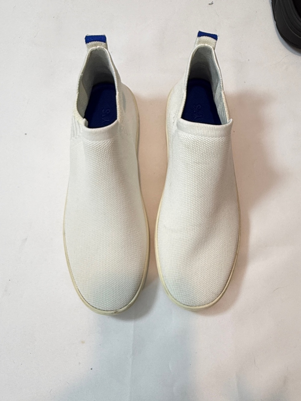 Rothy's The chelsea Boot Sneaker White Slip-On Ankle Booties